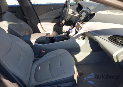 2016 Chevrolet Volt Lt z USA, uszkodzony, nr VIN 1G1RC6S52GU138080